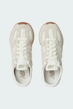 471 - Baskets | Beige