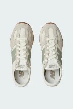 471 - Baskets | Beige