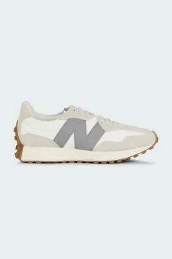 327 - Baskets | Blanc