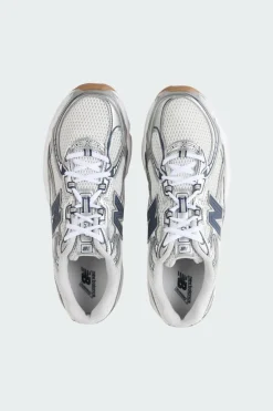 740 - Baskets | Bleu