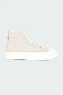 CHUCK TAYLOR ALL - - Aspect duveteux- Baskets montantes- Bout rond- Fermeture à lacets- Tige en faux mohair brossé- Patch logo - Semelle plate | Beige