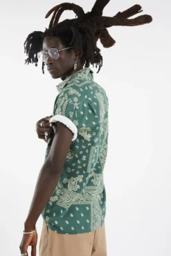 Classic Fit Bandanna-Print Camp Shirt - Chemise | Vert