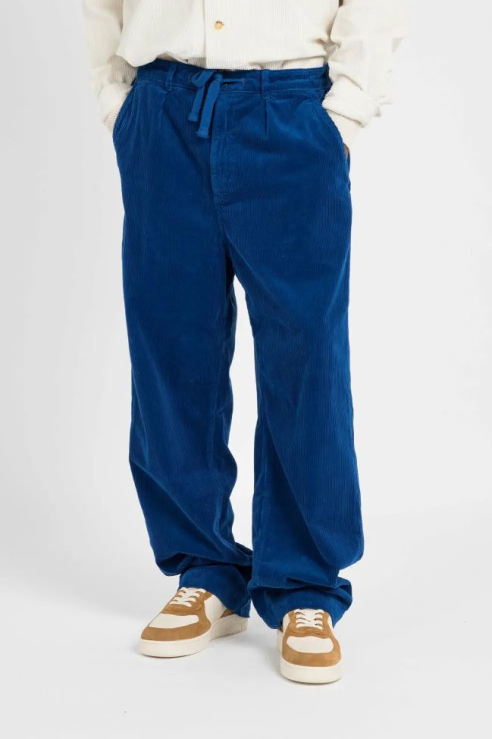 Classic Fit Pleated Corduroy Pant - Pantalon | Bleu