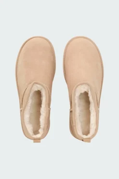 CLASSIC ULTRA MINI PLATFORM - Bottes | Marron