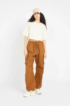 CROP TEE NEWERA - T-shirt | Beige