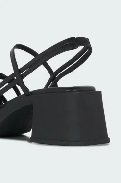 HENNE - Sandales hautes | Noir