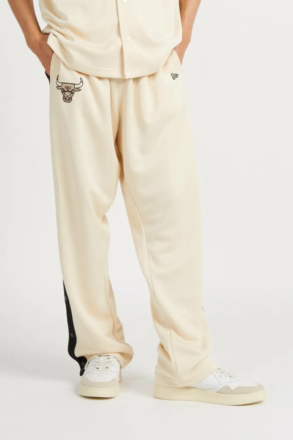 JOGGER CHICAGO BULLS - Jogging | Beige