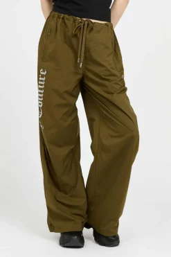 JUICY LEG LOGO PARACHUTE PANTS - Jogging | Kaki