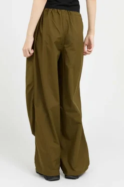 JUICY LEG LOGO PARACHUTE PANTS - Jogging | Kaki