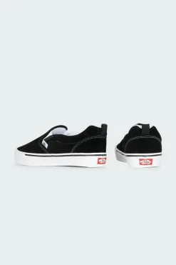 Knu Slip Black/True Whit - Slip-on | Noir