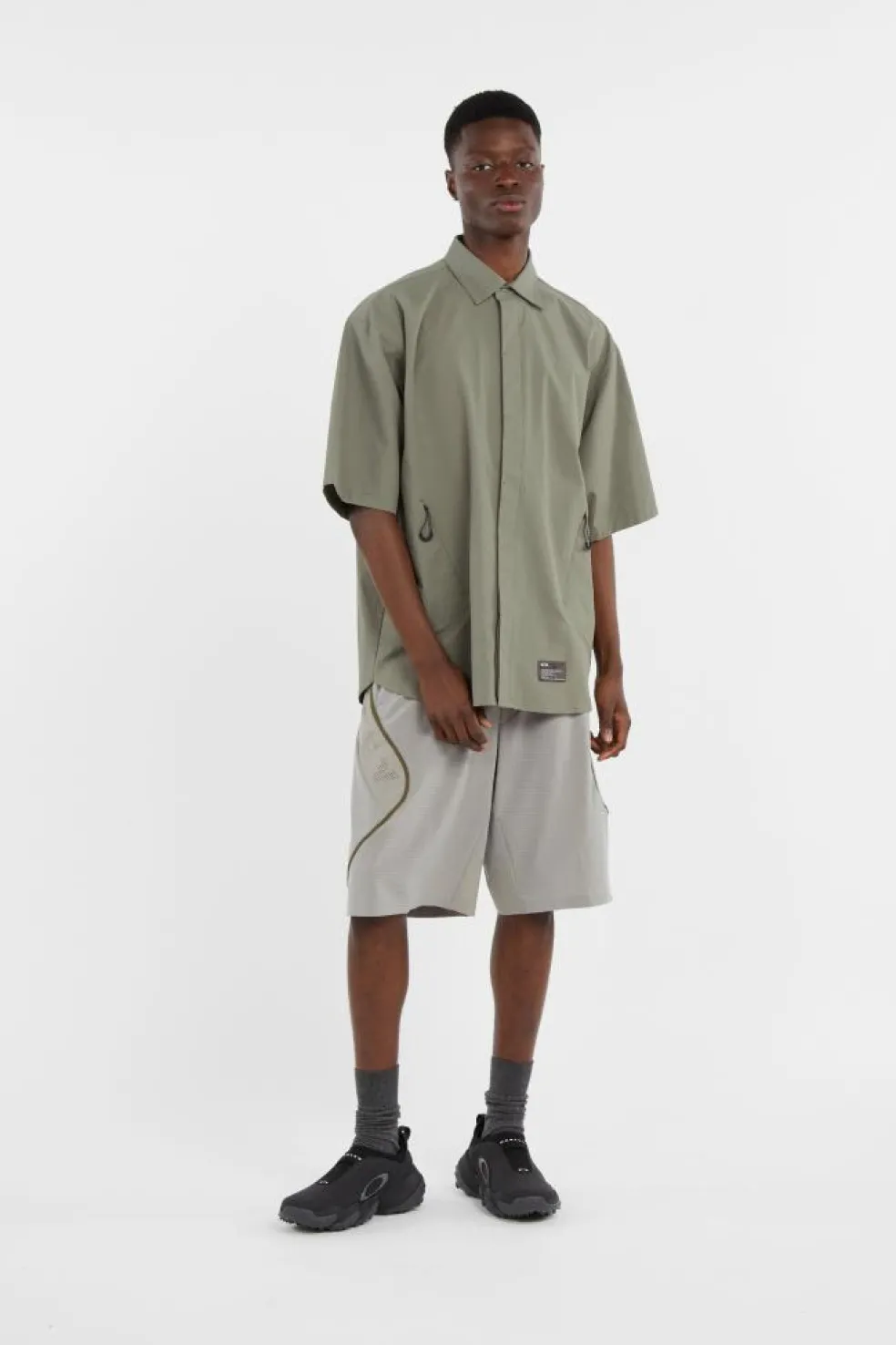 LATITUDE FLIGHT - Short | Vert