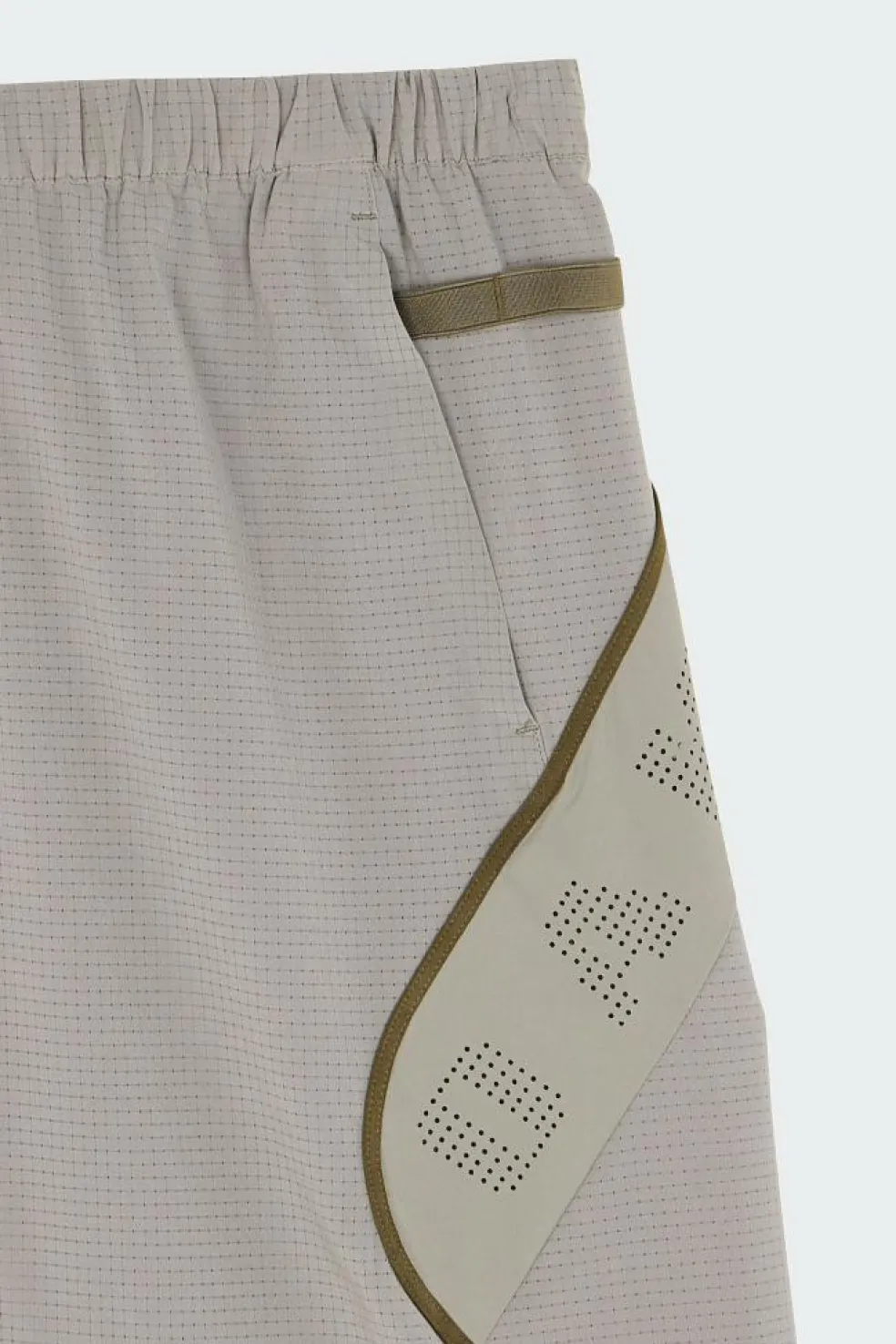 LATITUDE FLIGHT - Short | Vert