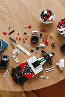 MCLAREN MP4/4 ET AYRTON SENNA - Jeu | Multicolore