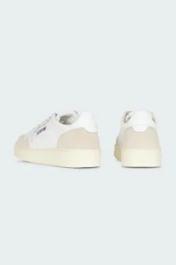 MEDALIST LOW - Baskets | Blanc