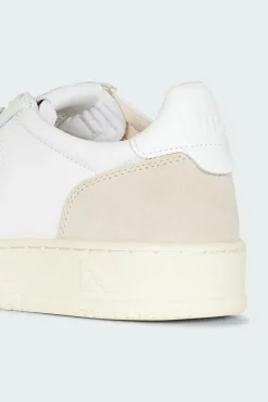 MEDALIST LOW - Baskets | Blanc