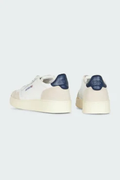 MEDALIST LOW - Baskets | Blanc