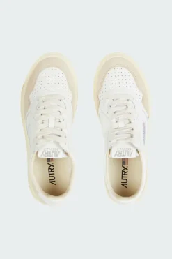 MEDALIST LOW - Baskets | Blanc