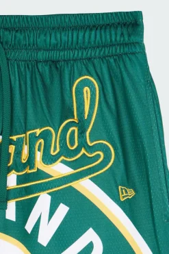 MLB LARGE LOGO SH - Short | Vert