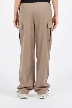 NMMADELINE RICA LW CARGO PANTS - Pantalon | Beige