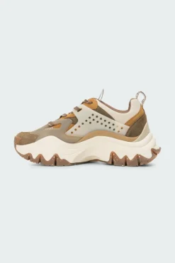 TRAIL ONE BROWN - Baskets | Beige