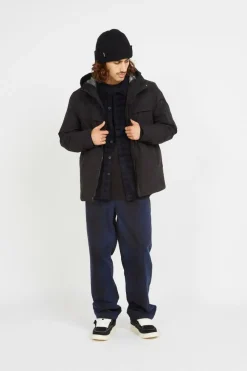 VESTE TECH LEGERE CAPUCHE COUTURES SOUDEES - Doudoune | Noir